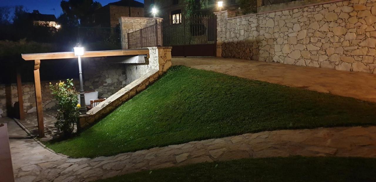 Casa Rural El Pilon Torre Val De San Pedro Екстериор снимка